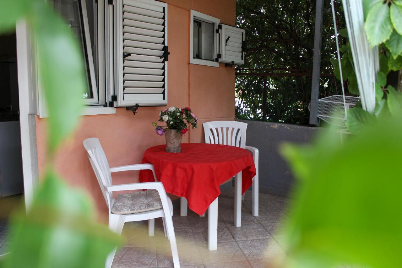 Apartments M&R Spadina Vodice Buitenkant foto