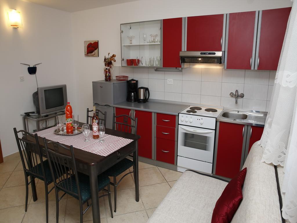 Apartments M&R Spadina Vodice Kamer foto