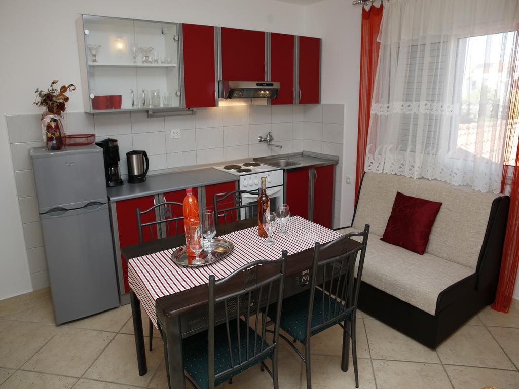 Apartments M&R Spadina Vodice Kamer foto
